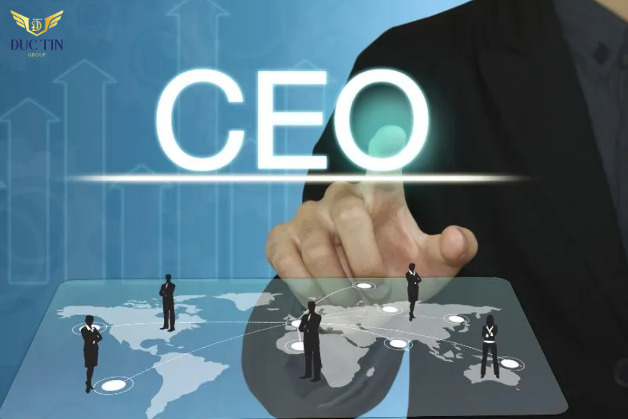 CEO là gì, chính là giám đốc điều hành của doanh nghiệp, chịu trách nhiệm định hướng và quản lý hoạt động của doanh nghiệp